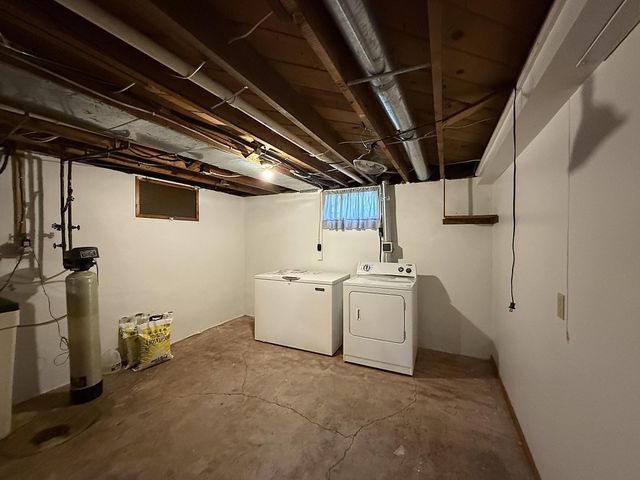 522 5th Avenue, Madison, MN 56256