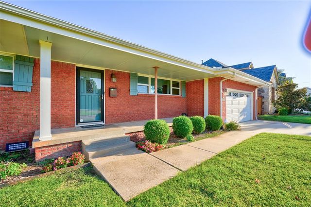 2756 NW Grand Boulevard, Oklahoma City, OK 73116