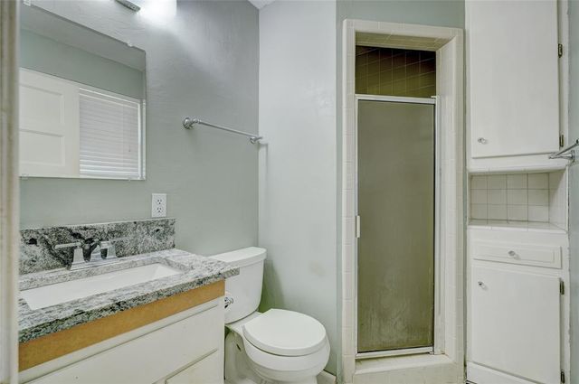 2756 NW Grand Boulevard, Oklahoma City, OK 73116