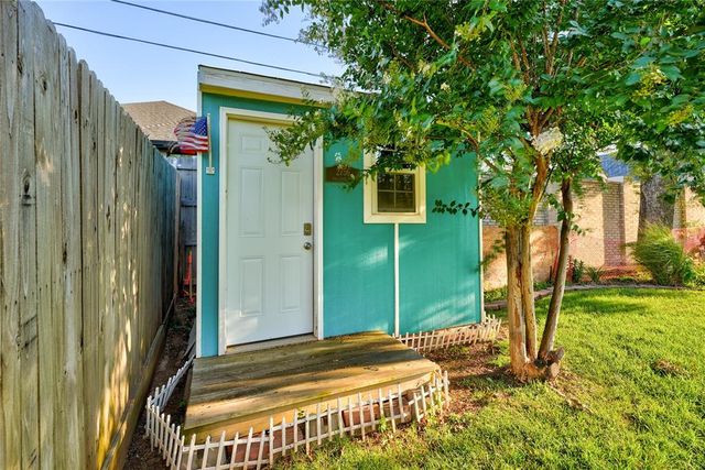 2756 NW Grand Boulevard, Oklahoma City, OK 73116