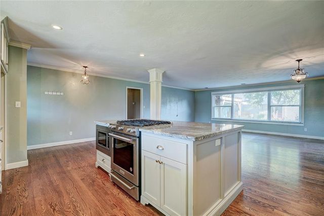 2756 NW Grand Boulevard, Oklahoma City, OK 73116