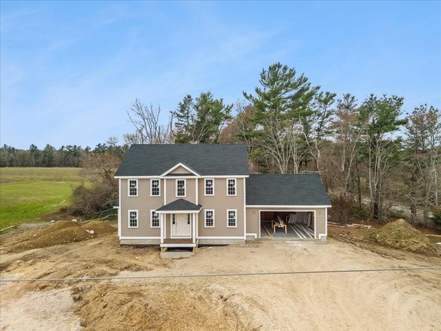 49 Thompson St, Middleboro, MA 02346