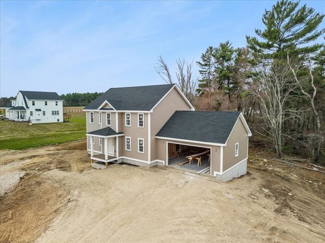 49 Thompson St, Middleboro, MA 02346