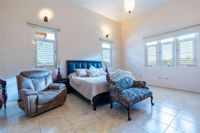 Ruben Marrero HELECHAL WARD, Barranquitas, PR 00794