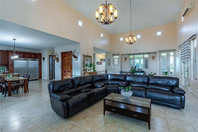 Ruben Marrero HELECHAL WARD, Barranquitas, PR 00794