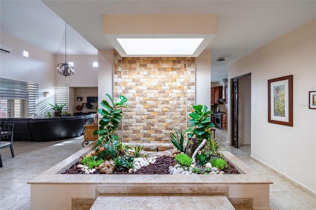 Ruben Marrero HELECHAL WARD, Barranquitas, PR 00794