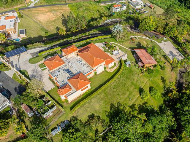 Ruben Marrero HELECHAL WARD, Barranquitas, PR 00794