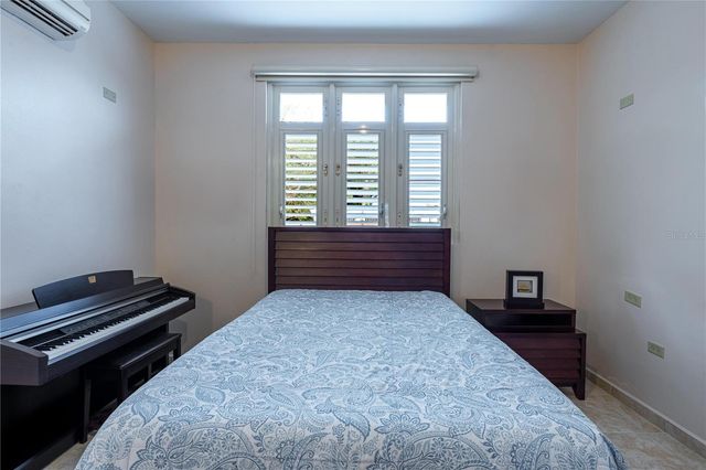 Ruben Marrero HELECHAL WARD, Barranquitas, PR 00794