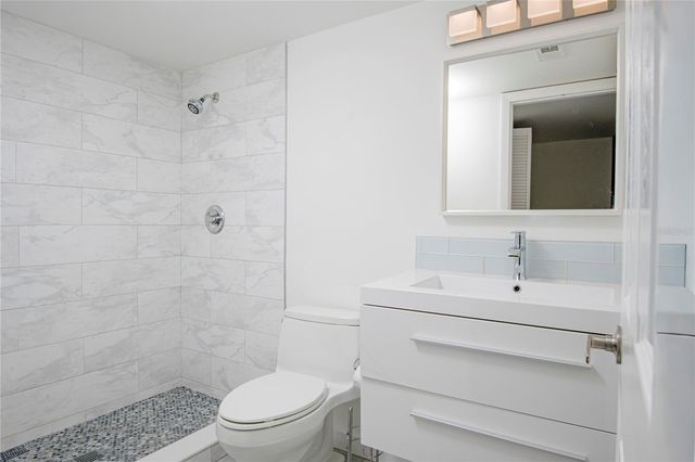 1007 S BAYSHORE BOULEVARD 107, Safety Harbor, FL 34695