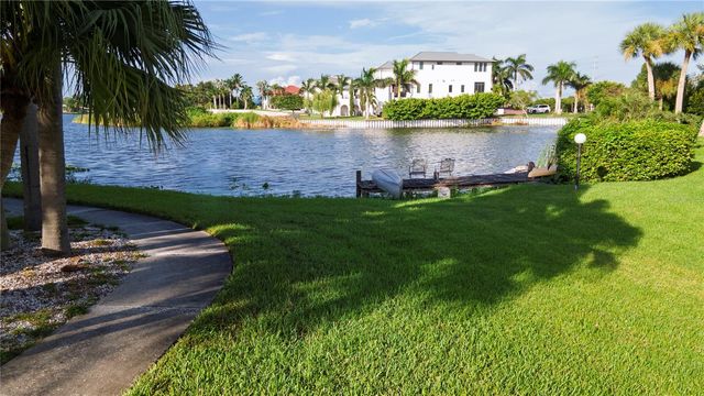 1007 S BAYSHORE BOULEVARD 107, Safety Harbor, FL 34695