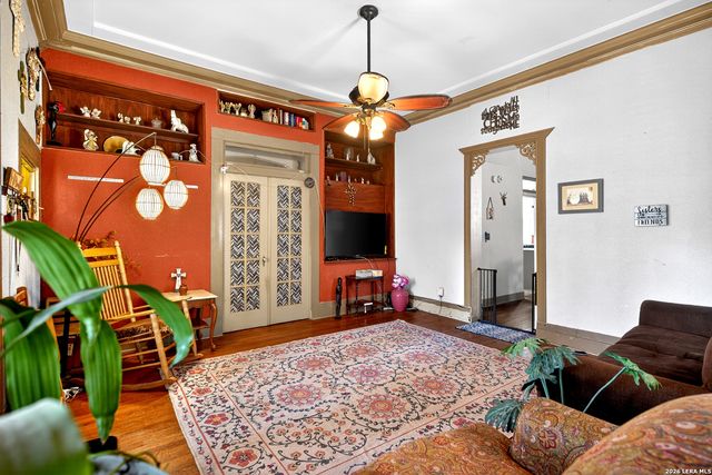 215 Sweet, San Antonio, TX 78204