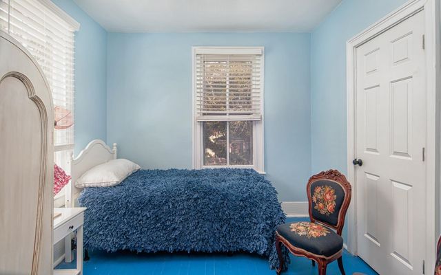 210 Cannon St., Georgetown, SC 29440