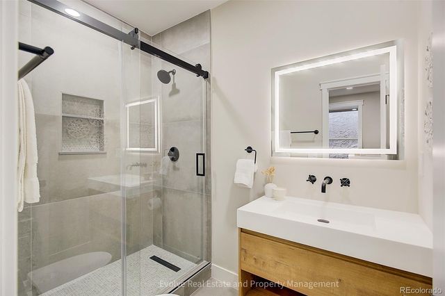 1273 S Clayton Street, Denver, CO 80210