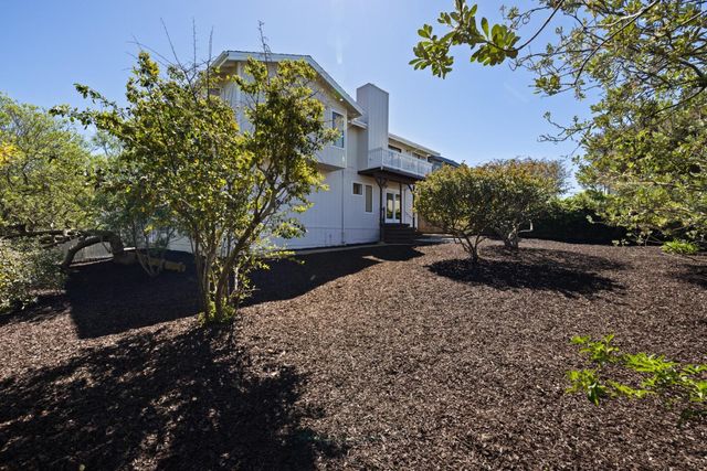 100 Montana Street, Moss Beach, CA 94038