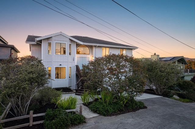 100 Montana Street, Moss Beach, CA 94038
