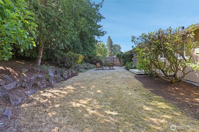 936 165th Avenue SE, Bellevue, WA 98008