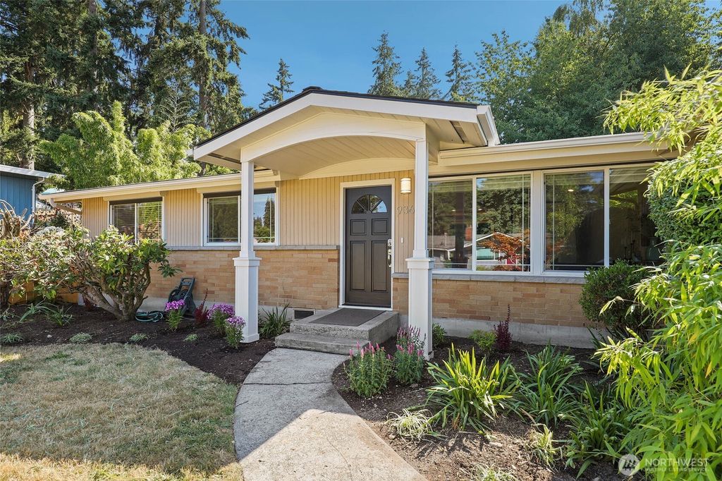 936 165th Avenue SE, Bellevue, WA 98008