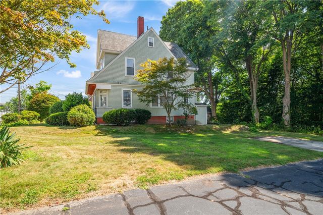 74 Highland Street, Woonsocket, RI 02895