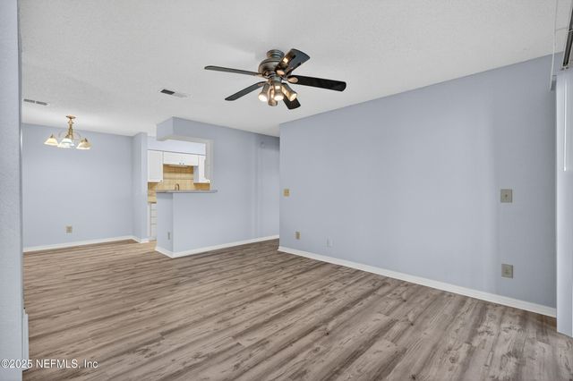10200 BELLE RIVE Boulevard 212, Jacksonville, FL 32256