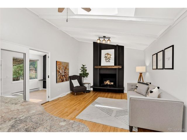 2669 S Moline Ct, Aurora, CO 80014