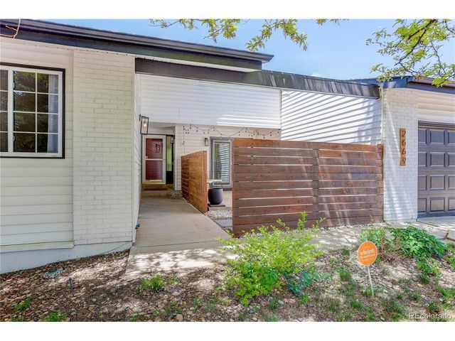 2669 S Moline Ct, Aurora, CO 80014
