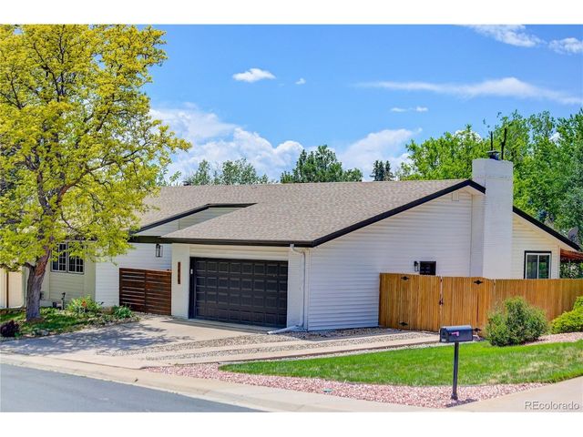 2669 S Moline Ct, Aurora, CO 80014