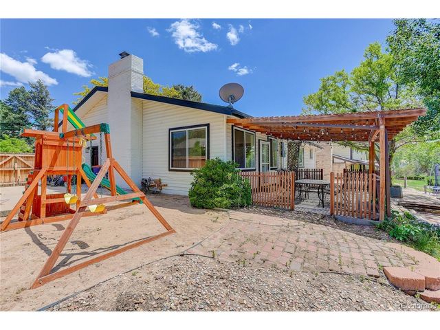 2669 S Moline Ct, Aurora, CO 80014