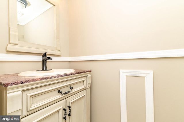251 FIR TREE CT, Marlton, NJ 08053
