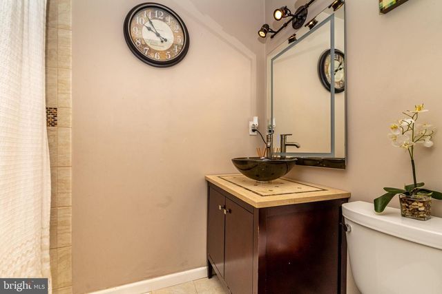 251 FIR TREE CT, Marlton, NJ 08053