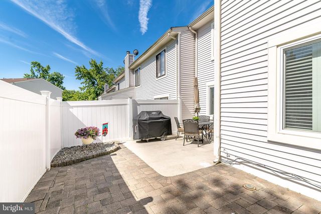 251 FIR TREE CT, Marlton, NJ 08053