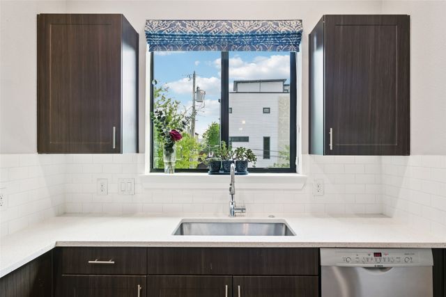 4407 Munger Avenue 1, Dallas, TX 75204