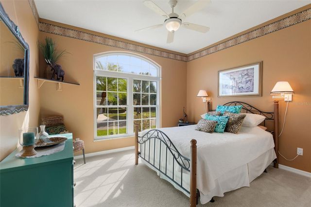 318 HIGH VISTA DR, Davenport, FL 33837