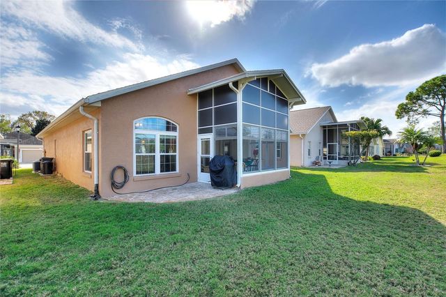 318 HIGH VISTA DR, Davenport, FL 33837