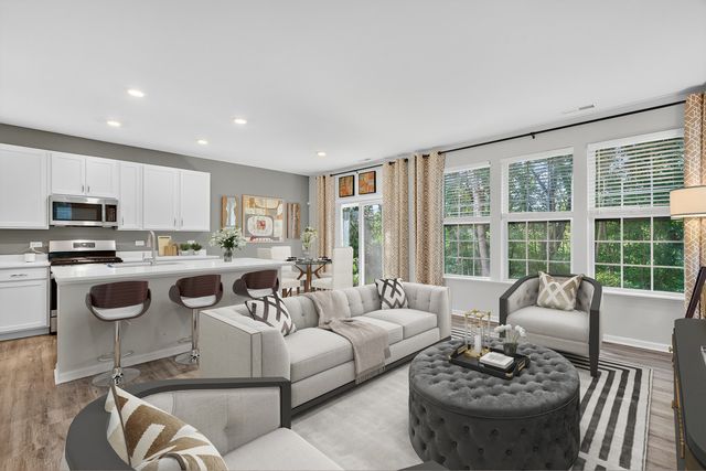 1001 Draper Road, Mchenry, IL 60050