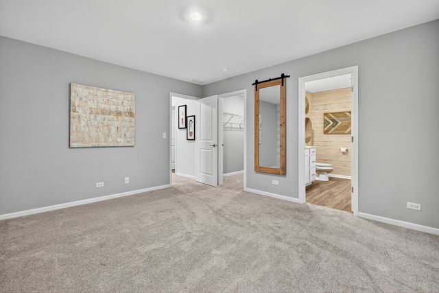 1001 Draper Road, Mchenry, IL 60050