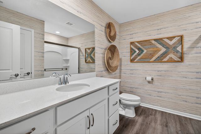 1001 Draper Road, Mchenry, IL 60050