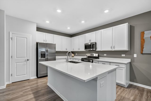 1001 Draper Road, Mchenry, IL 60050