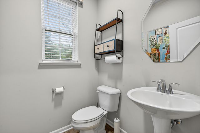 1001 Draper Road, Mchenry, IL 60050