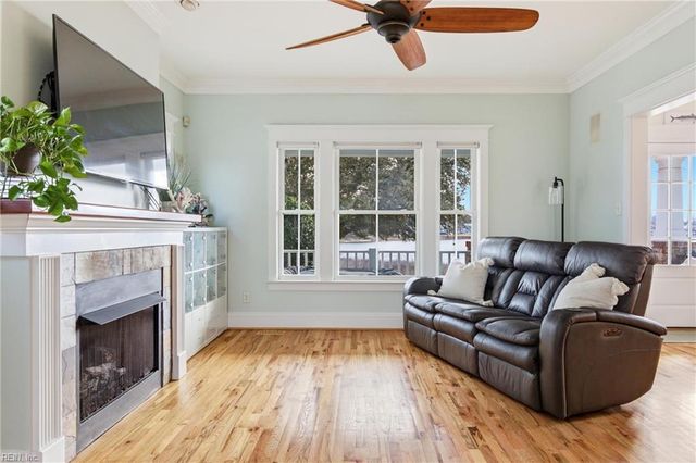 4206 Pretty Lake AVE B, Norfolk, VA 23518