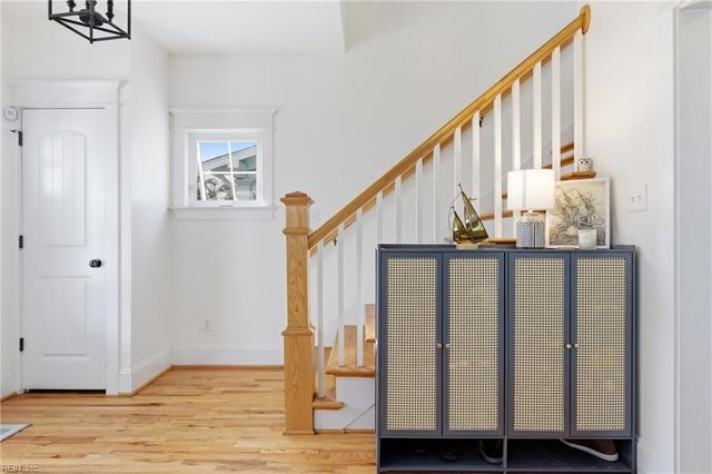4206 Pretty Lake AVE B, Norfolk, VA 23518