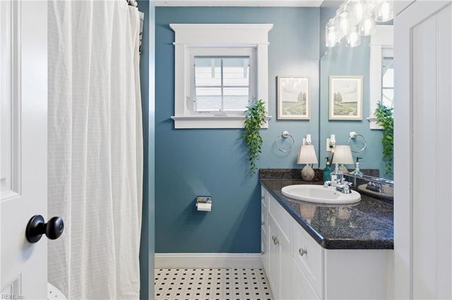 4206 Pretty Lake AVE B, Norfolk, VA 23518