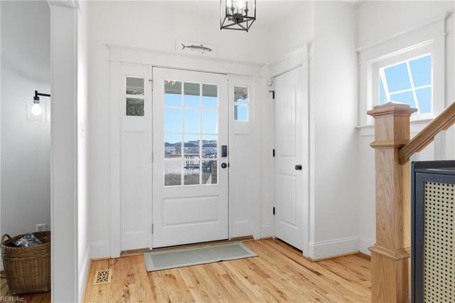 4206 Pretty Lake AVE B, Norfolk, VA 23518