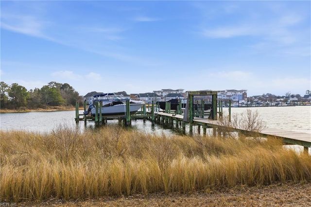 4206 Pretty Lake AVE B, Norfolk, VA 23518