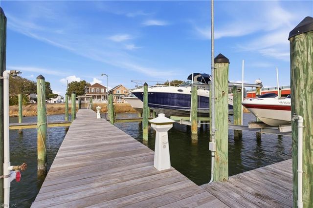 4206 Pretty Lake AVE B, Norfolk, VA 23518