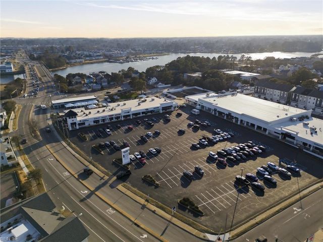 4206 Pretty Lake AVE B, Norfolk, VA 23518