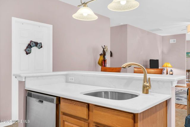 31 Country Walk Boulevard, Whiting, NJ 08759