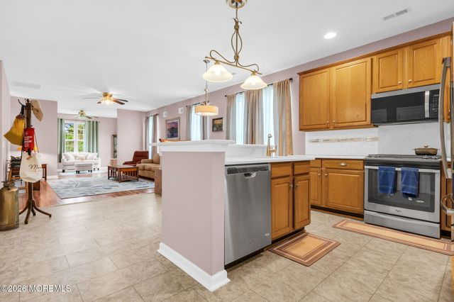 31 Country Walk Boulevard, Whiting, NJ 08759