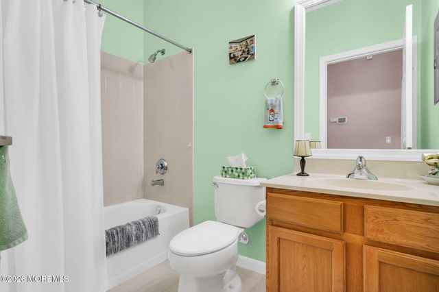 31 Country Walk Boulevard, Whiting, NJ 08759