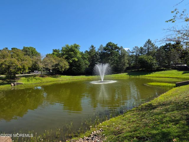 31 Country Walk Boulevard, Whiting, NJ 08759