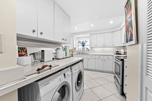 3430 Galt Ocean Drive 911, Fort Lauderdale, FL 33308